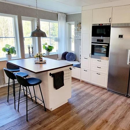 Family Friendly Villa With Sauna In The Nature 보라스 외부 사진